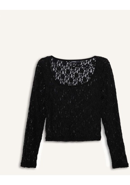 Yuvarlak Yaka Fitted Dantel Uzun Kollu Bluz E7614AX25SP