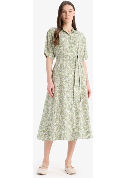 A Kesim Gömlek Yaka Desenli Bağcıklı Kısa Kollu Midi Elbise D4575AX25SP