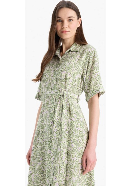 A Kesim Gömlek Yaka Desenli Bağcıklı Kısa Kollu Midi Elbise D4575AX25SP