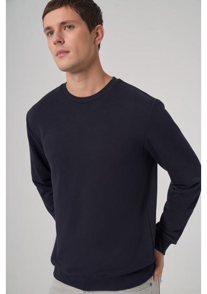 Erkek Lacivert Basic Bisiklet Yaka Sweatshirt modelleri