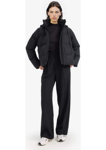 Standart Fit Kapüşonlu Fermuarlı Cepli Şişme Mont E9592AX25SP