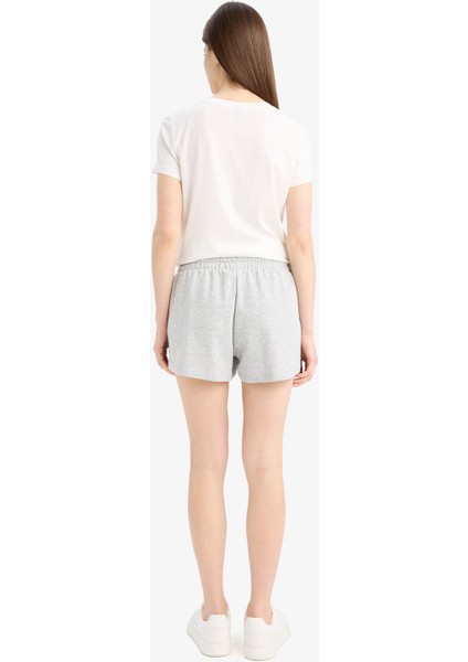 Regular Fit Beli Bağcıklı Normal Bel Düz Paça Şort C7600AX25SM