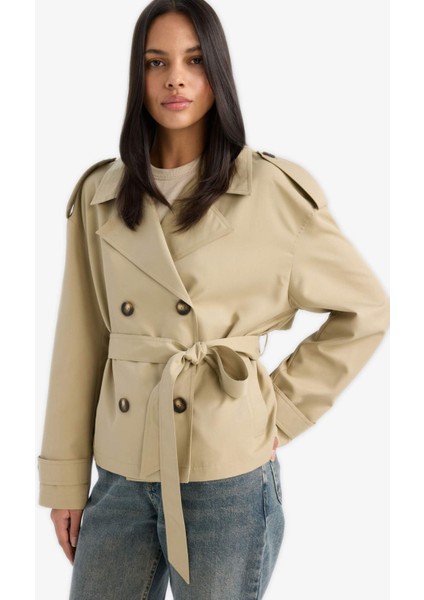 Regular Fit Cepli Kemerli Kısa Trençkot