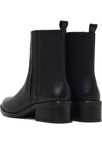 Kadın Siyah Fermuarlı Deri Bot 25WFD360618