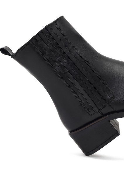 Kadın Siyah Fermuarlı Deri Bot 25WFD360618