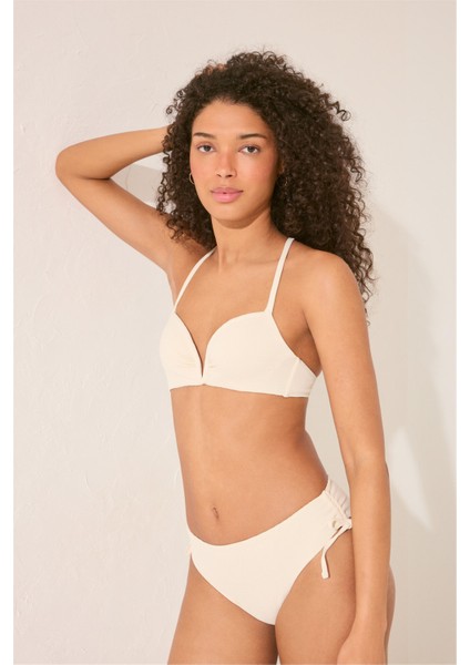 Klasik Beyaz Dokulu Yüksek Bel Bikini Altı modelleri