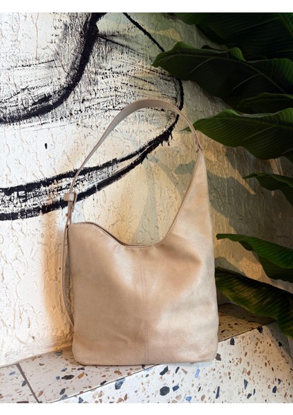 Elaris Süet Omuz Çantası