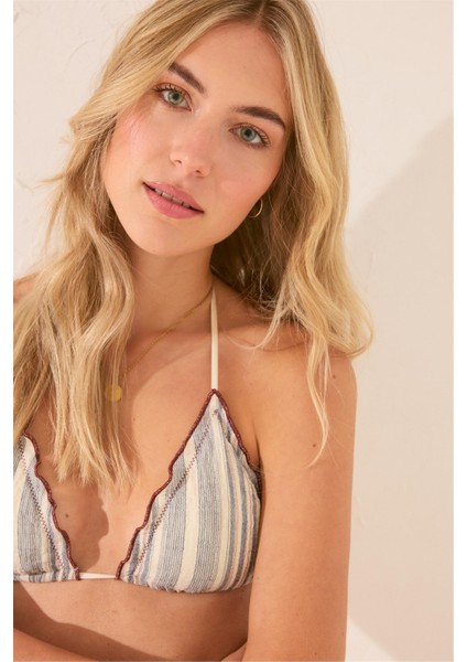 Üçgen Çizgili Bikini Üstü