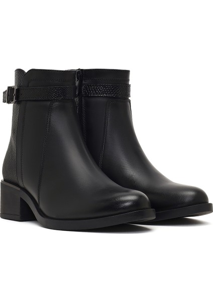 Kadın Siyah Fermuarlı Deri Bot 25WFD360814 fırsatları