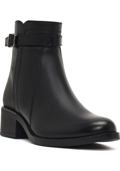 Kadın Siyah Fermuarlı Deri Bot 25WFD360814