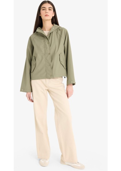 Regular Fit Kapüşonlu Suni Deri Yağmurluk E8552AX25AU