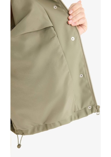 Regular Fit Kapüşonlu Suni Deri Yağmurluk E8552AX25AU