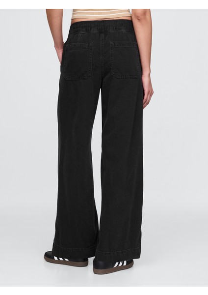 Kadın Siyah Mid Rise Ultrasoft Easy Baggy Jean Pantolon fırsatları