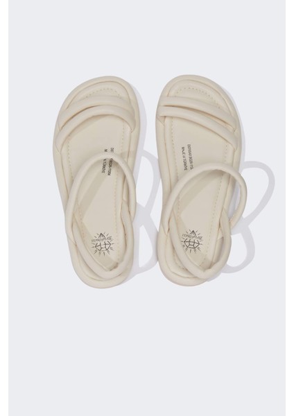 Kadın Düz Taban Suni Deri Sandalet