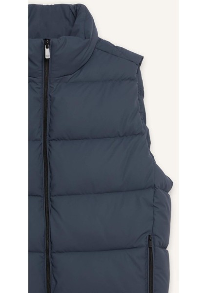 Su İtici Slim Fit Dar Kesim Dik Yaka Astarlı Fermuarlı Cepli Mevsimlik Baharlık Şişme Yelek C5630AX25AU