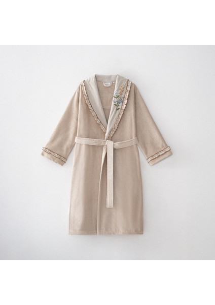 Latifa Kadın Bornoz %100 Organik Pamuk El Nakışlı Fırfırlı Bej