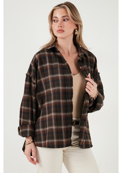 Ekoseli Pamuklu Oversize Fit Klasik Yaka Gömlek Bayan Gömlek 6835002