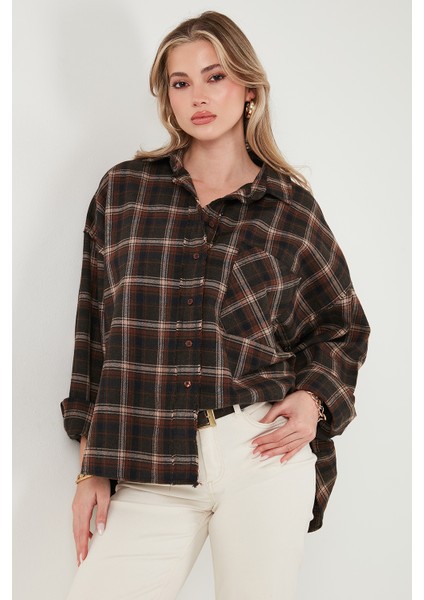 Ekoseli Pamuklu Oversize Fit Klasik Yaka Gömlek Bayan Gömlek 6835002 fırsatları