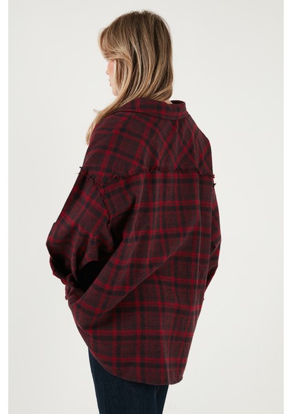 Ekoseli Pamuklu Oversize Fit Klasik Yaka Gömlek Bayan Gömlek 6835002