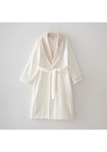 Mihra Kadın Bornoz %100 Organik Pamuk El Nakışlı Krem