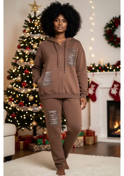 Kadın Büyük Beden Kapüşonlu Pul Payet Taş Işlemeli Lazer Kesim Cepli Fermuarlı Pamuk Eşofman Takımı