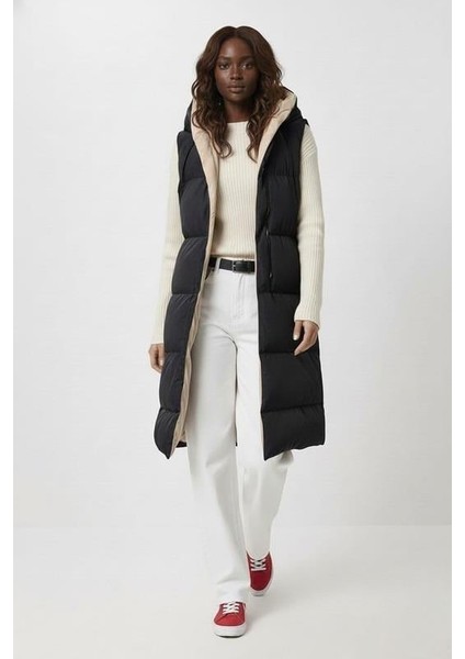 Kadın Kapüşonlu Cepli Çift Taraflı Krem-Siyah Yelek