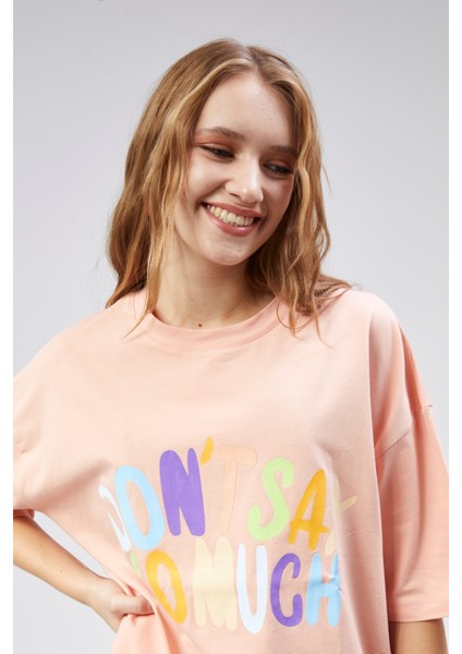 Kadın Bisiklet Yaka Baskılı Kısa Kollu Oversize Tişört fırsatları