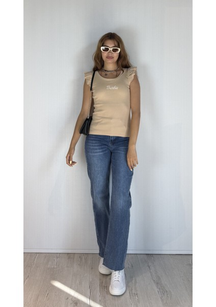 Kadın Bisiklet Yaka Barbie Baskılı Kolu Fırfırlı Bluz Tişört fiyatları