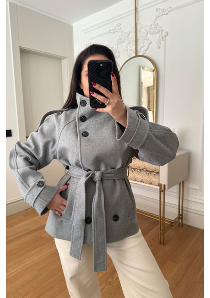 Dik Yaka Düğmeli Kuşaklı Kaşe Ceket- Gri fırsatları