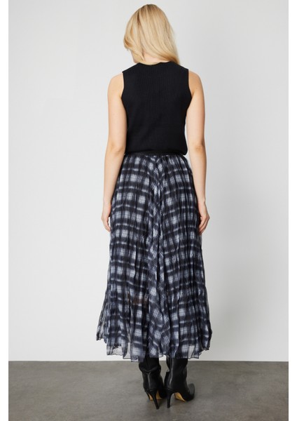 Kadın Ekoseli Pileli Maxi Boy Etek 60214 Siyah fırsatları