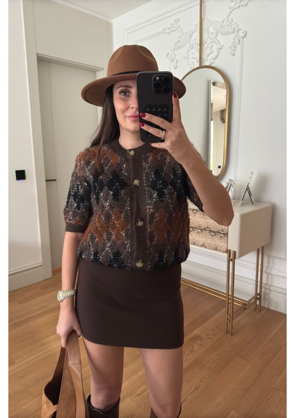 Kısa Kollu Tasarım Hırka- Siyah