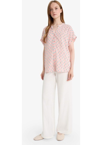 Regular Fit Apaş Yaka Desenli Kısa Kollu Gömlek