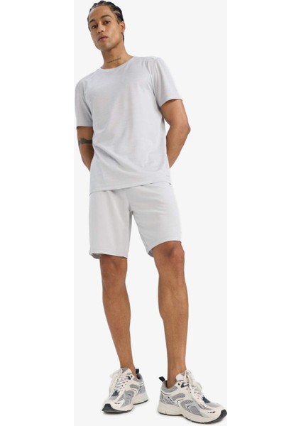 Fit Slim Fit Dar Kesim Hızlı Kuruyan Nefes Alabilen Esnek Kumaş Bisiklet Yaka Sporcu Kısa Kollu Tişört E9319AX25AU