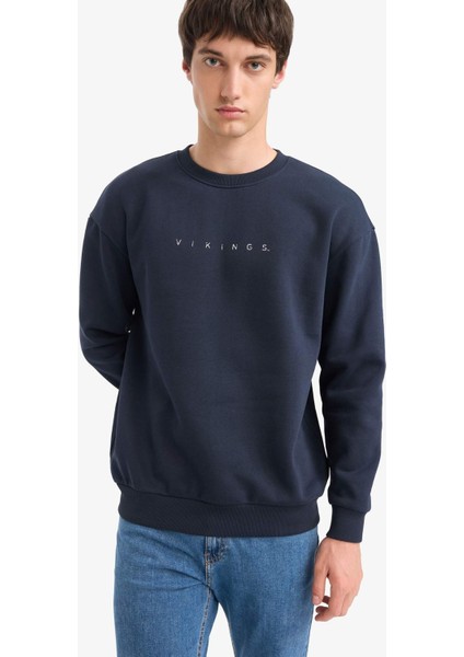 Vikings Boxy Fit Bisiklet Yaka Sırt Baskılı Sweatshirt E9323AX25AU