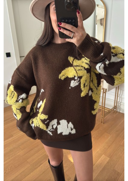 Desenli Oversize Yeni Sezon Triko Kazak- Kahverengi fiyatları