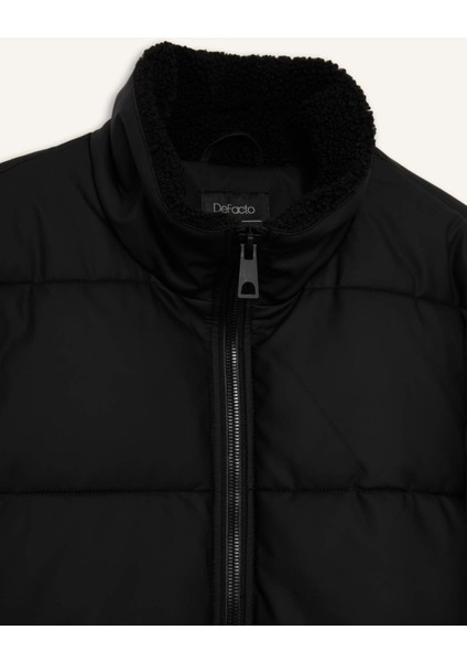 Su İtici Regular Fit Gömlek Yaka Astarlı Fermuarlı İç Cepli Kürk Yakalı Suni Deri Mont C5857AX25WN