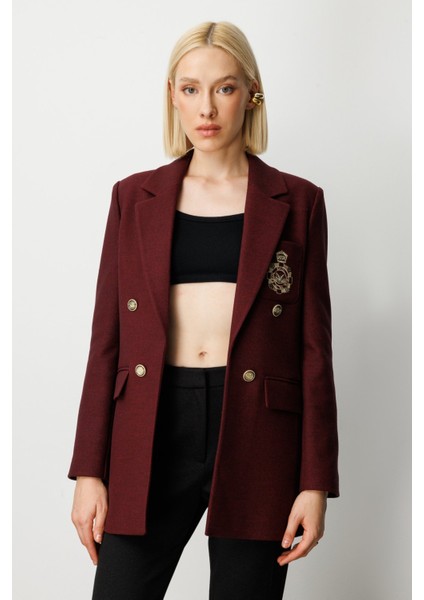 Kadın Önü Armalı Kapak Cepli Kaşe Ceket 5071 Bordo