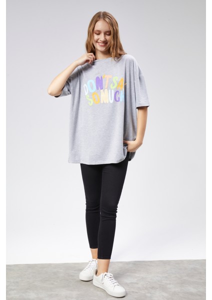 Kadın Bisiklet Yaka Baskılı Kısa Kollu Oversize Tişört modelleri