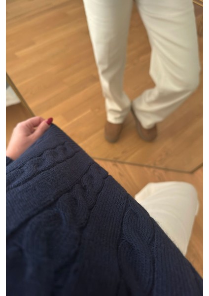 Saç Örgü Detaylı Tasarım Kazak- Lacivert fırsatları