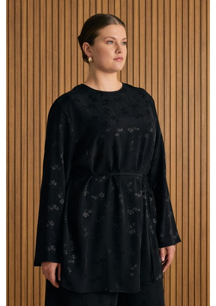 Çicek Jakar Desenli Beli Bağlamalı Tunik fırsatları