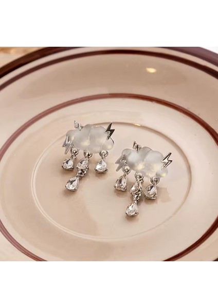 Set.up Bulut Model Küpe fırsatları