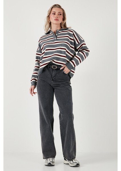 Çizgili Oversize Fit Düğmeli Polo Yaka Kazak Bayan Polo Yaka Kazak 4615259 fiyatları