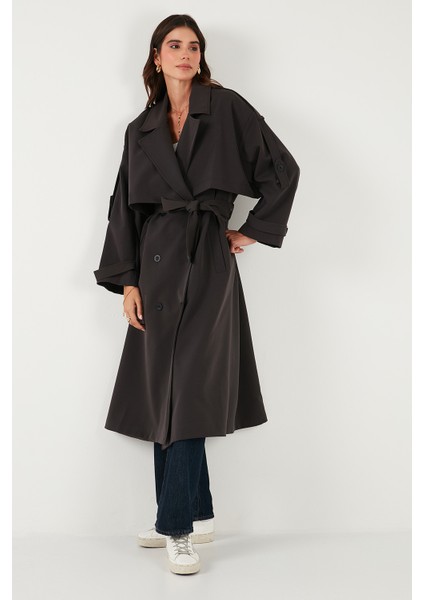 Oversize Fit Kruvaze Yaka Düğmeli Kemerli Uzun Trençkot Bayan Trençkot 6839476 fiyatları