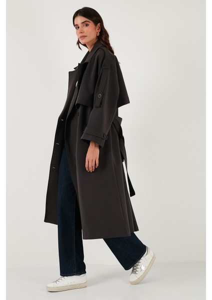 Oversize Fit Kruvaze Yaka Düğmeli Kemerli Uzun Trençkot Bayan Trençkot 6839476 indirimleri