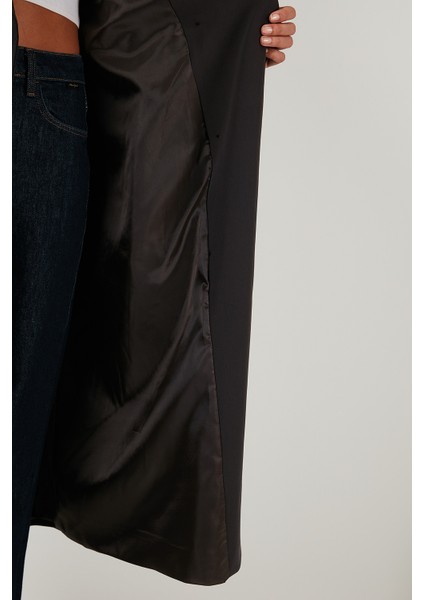 Oversize Fit Kruvaze Yaka Düğmeli Kemerli Uzun Trençkot Bayan Trençkot 6839476