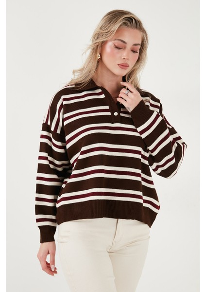 Çizgili Oversize Fit Düğmeli Polo Yaka Kazak Bayan Polo Yaka Kazak 4615259 indirimleri