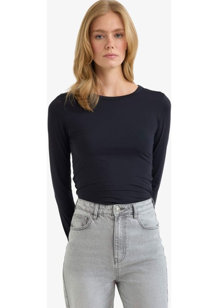 Slim Fit Dar Kesim Bisiklet Yaka Basic Düz Uzun Kollu Tişört D3756AX25AU