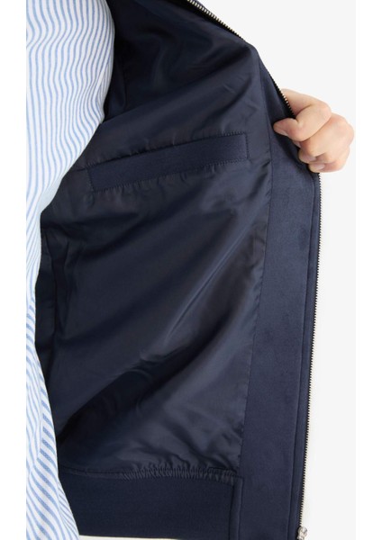 Slim Fit Dar Kesim Dik Yaka Astarlı Fermuarlı Cepli Süet Mevsimlik Baharlık Mont