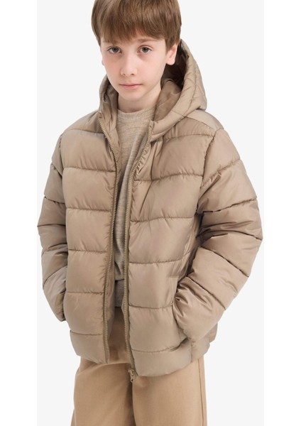 Erkek Çocuk Su Geçirmez Kapüşonlu Fermuarlı Şişme Mont A1875A825AU