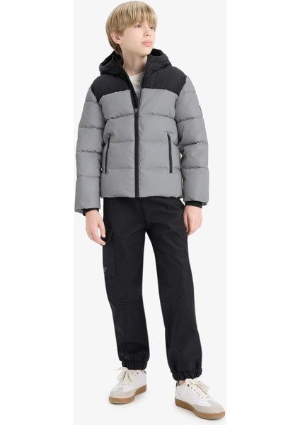 Erkek Çocuk Su Geçirmez Kapüşonlu Polar Astarlı Mont E9348A825WN